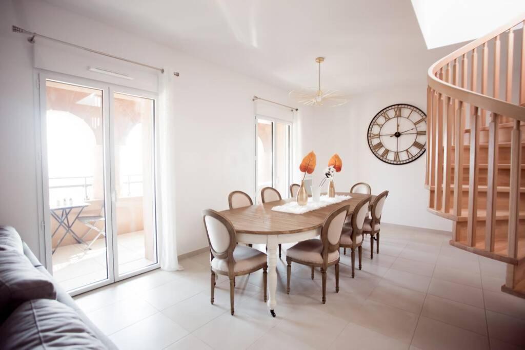 Magnifique Appartement Avec Vue Imprenable La Londe-les-Maures Esterno foto