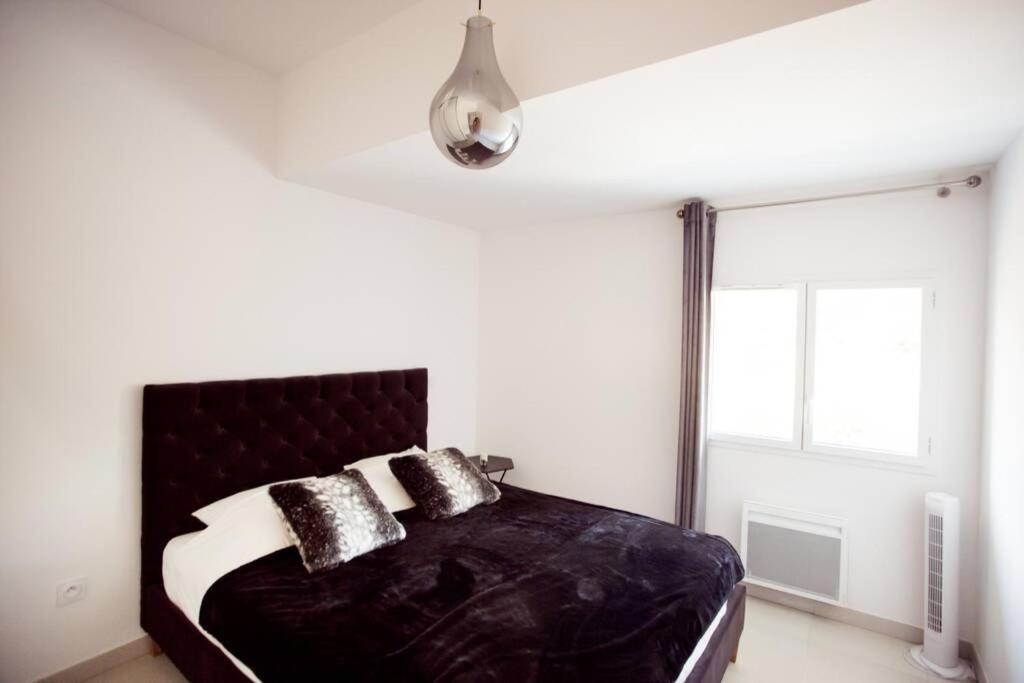 Magnifique Appartement Avec Vue Imprenable La Londe-les-Maures Esterno foto